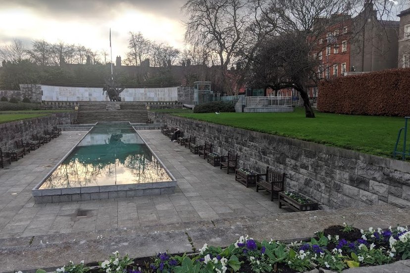 Things to do in Dublin garden of rememberance