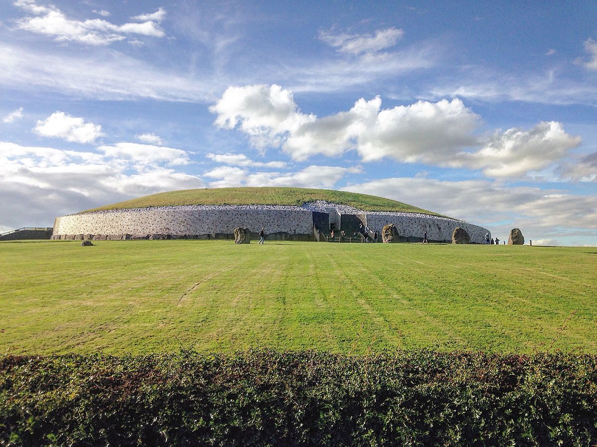 best newgrange tours from dublin