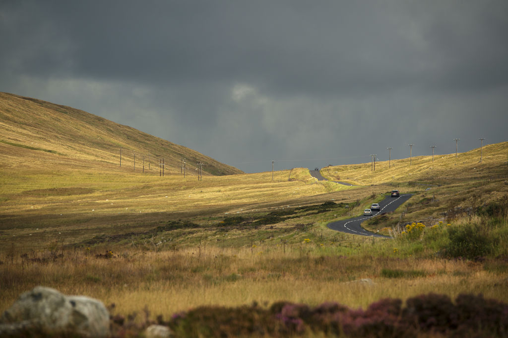 hiking mourne mountains