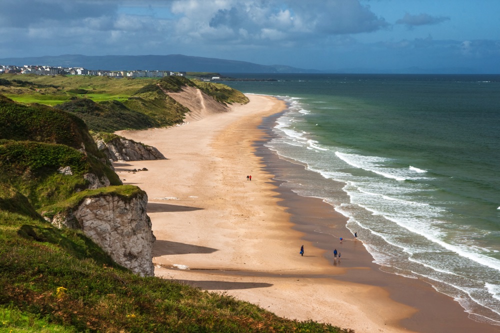 best time to go to ireland for beaches