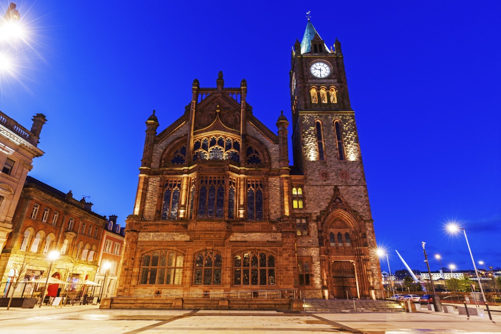 is derry ireland a good place to visit