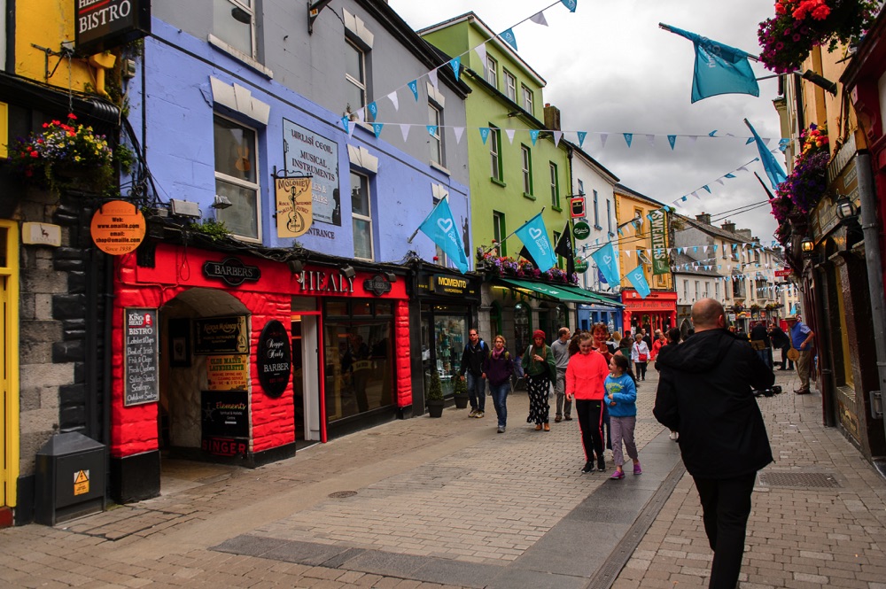 walking tour of galway