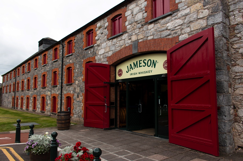 things to do in ireland jameson whiskey tour cork