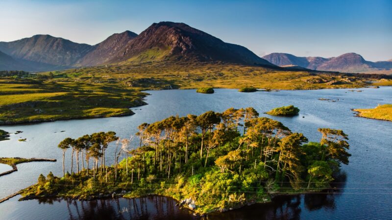 Hiking In Galway: 10 Best Trails For All Levels