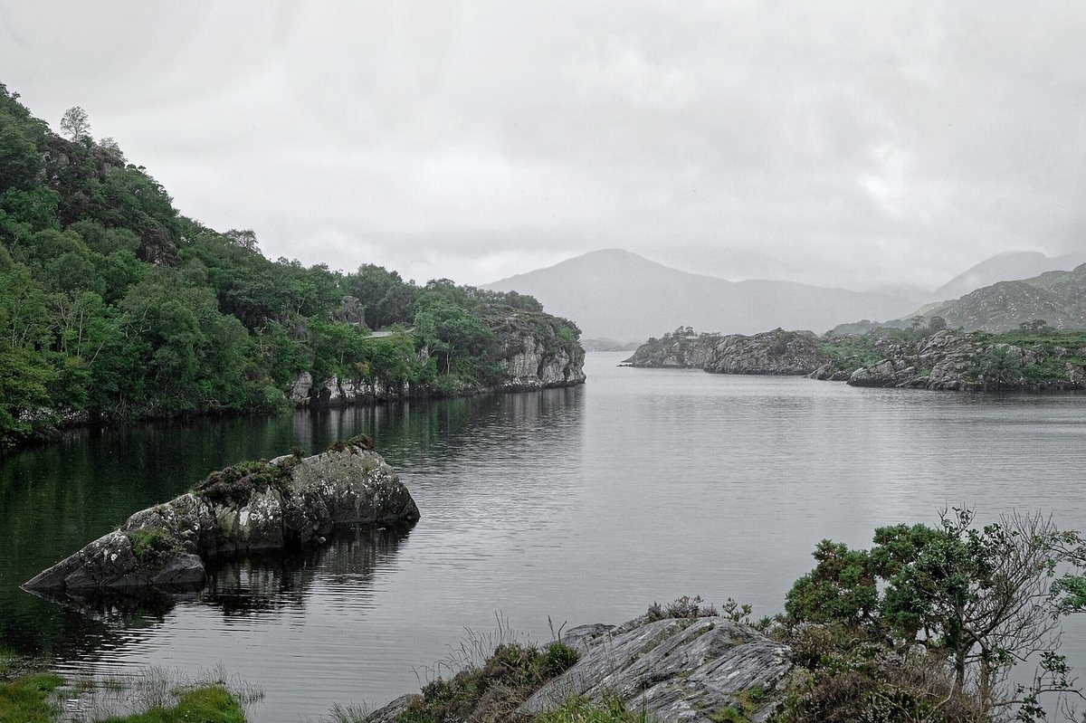 Walking trail through Gleninchaquin Park, Beara Peninsula, County Kerry
