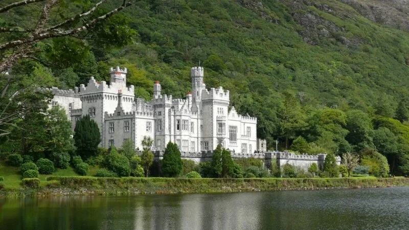 Kylemore Abbey Visitor Guide