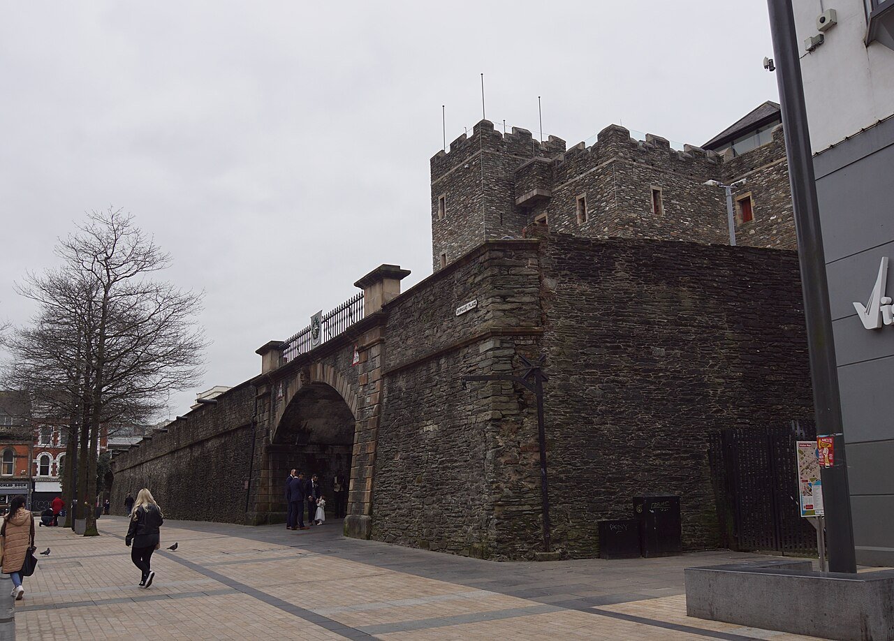 Magazine Gate and the Tower Museum on Derry's city walls