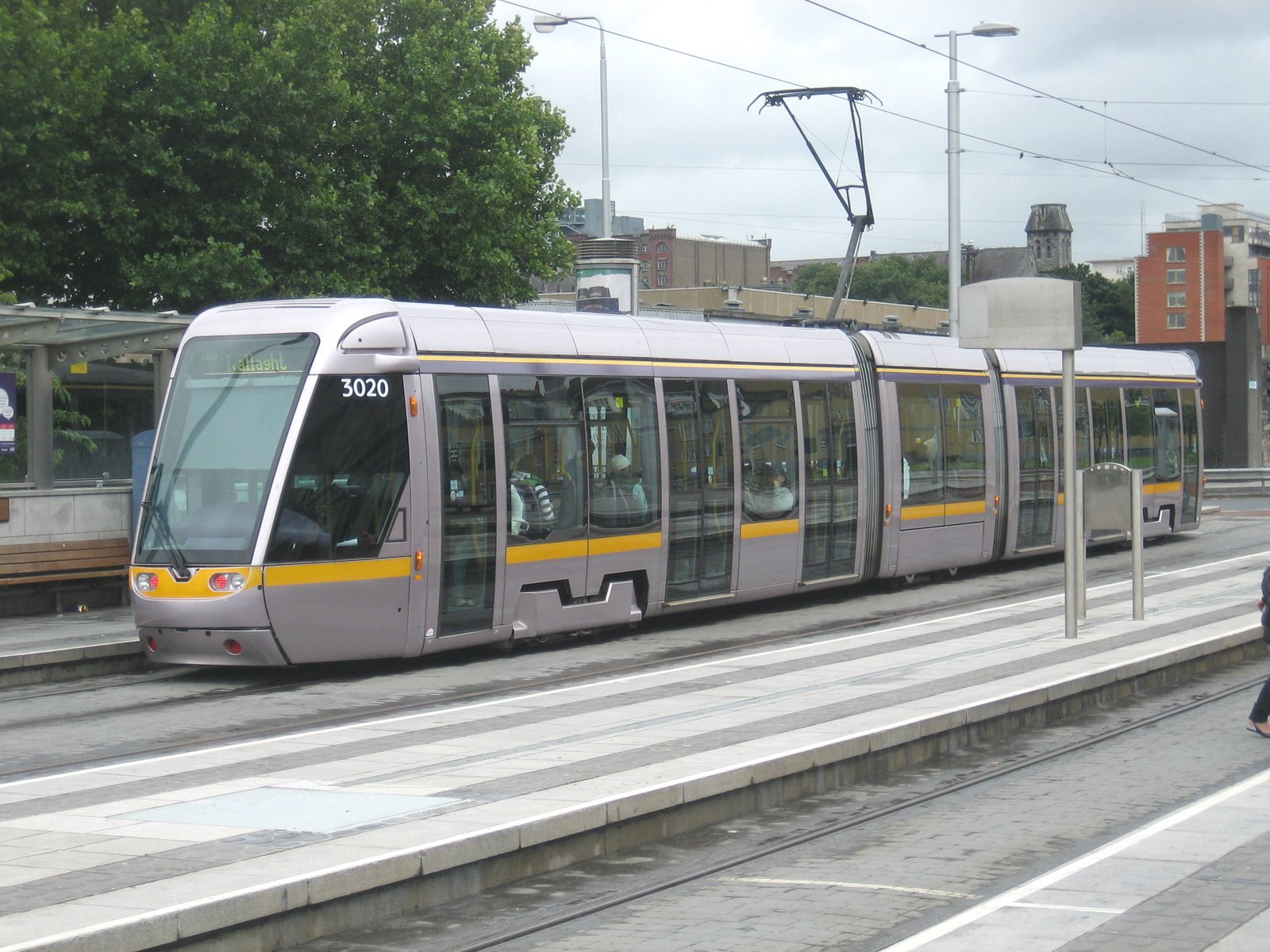 Luas tram waiting at a Dublin platform