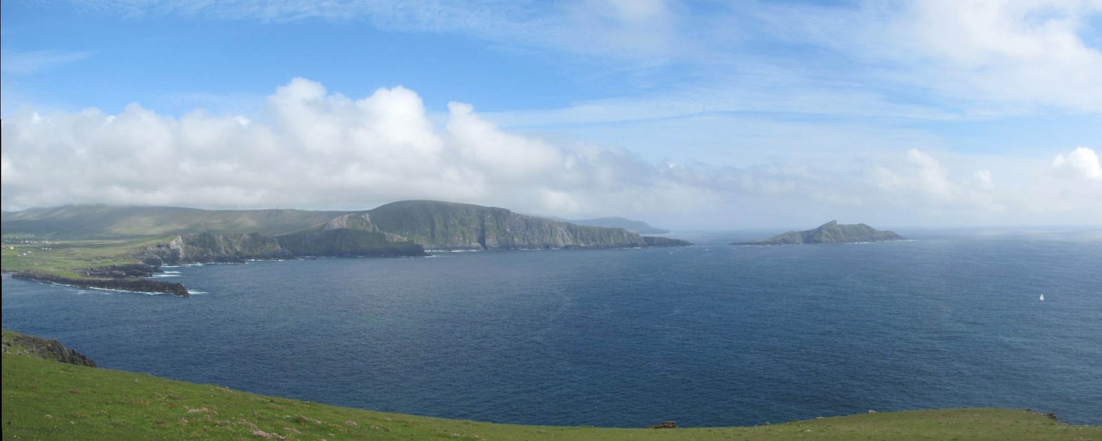 Coastal cliffs and sea view on Valentia Island
