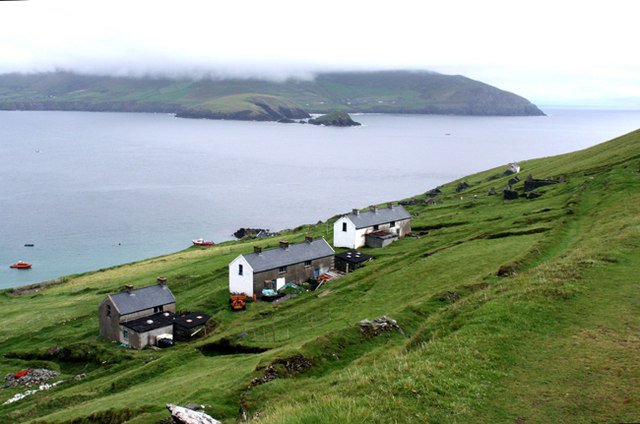 Remaining houses on Great Blasket Island above the sea